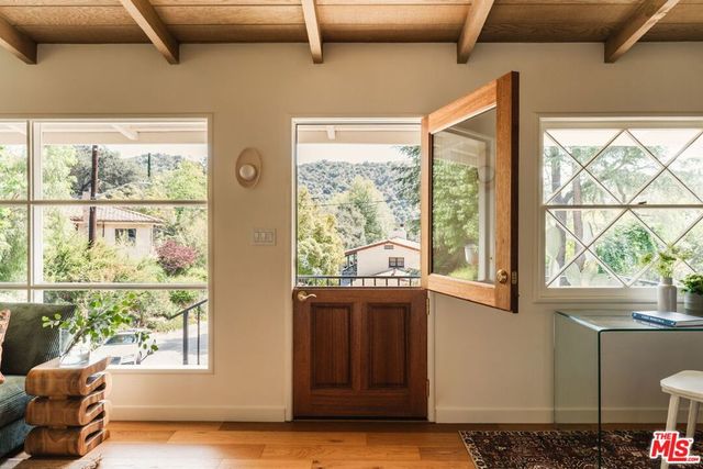 550 Arch Place, Glendale, CA 91206