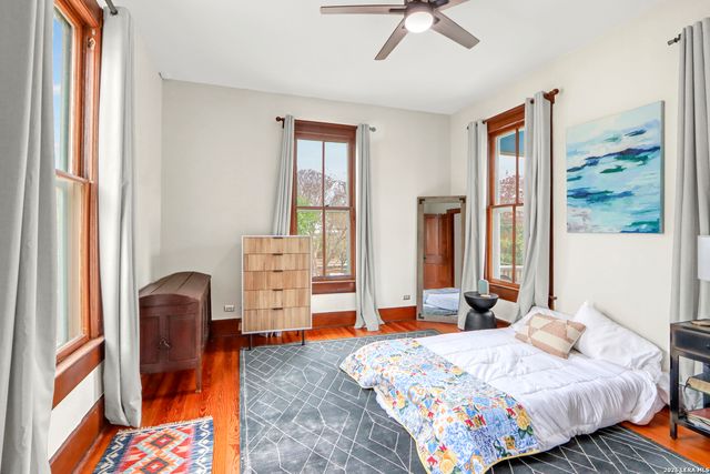 123 cedar, San Antonio, TX 78210