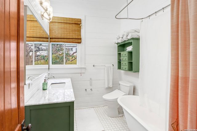 123 cedar, San Antonio, TX 78210