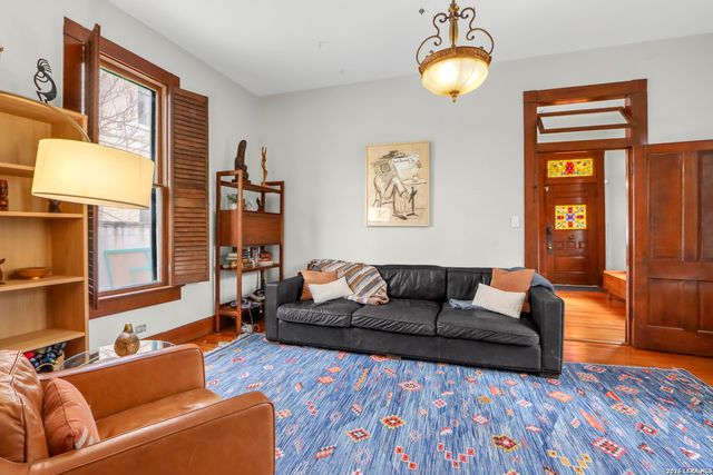 123 cedar, San Antonio, TX 78210