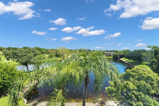 4145 Cypress Reach Court 505, Pompano Beach, FL 33069