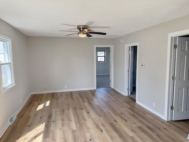 309 Elaine Drive, Waterloo, IA 50707