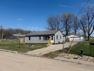 309 Elaine Drive, Waterloo, IA 50707