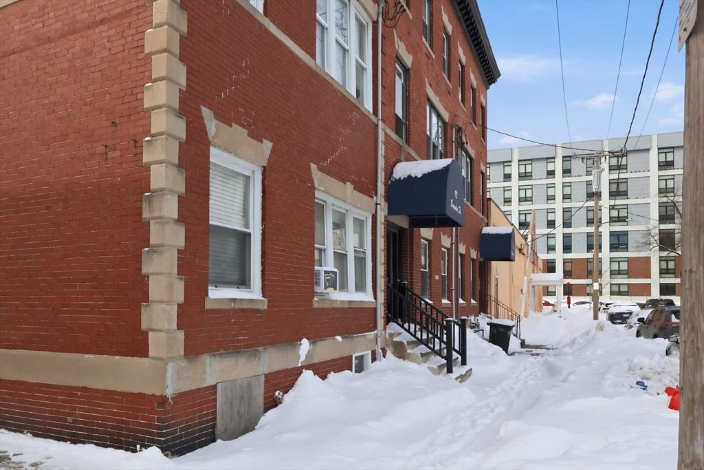 92 Bragdon St 1, Boston, MA 02119