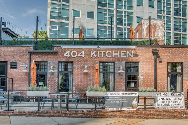 600 12th Ave S Apt 1509, Nashville, TN 37203