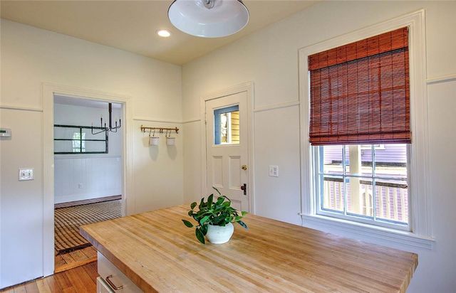 152 Congdon Street 2, Providence, RI 02906