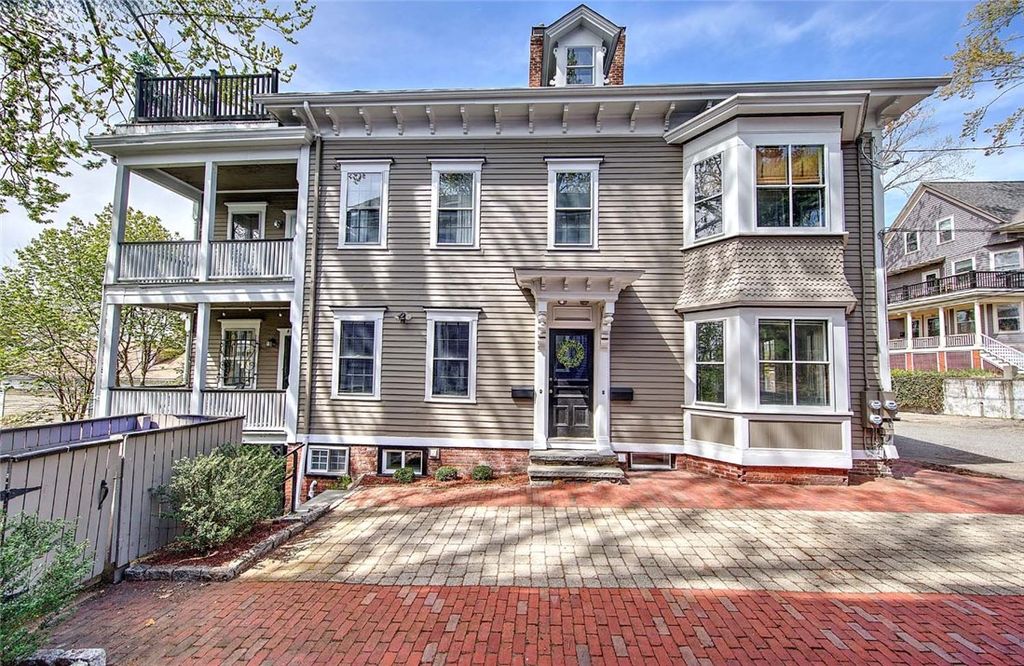 152 Congdon Street 2, Providence, RI 02906