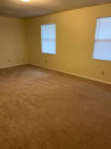 205 kirk Lane 6, Pendleton, SC 29670