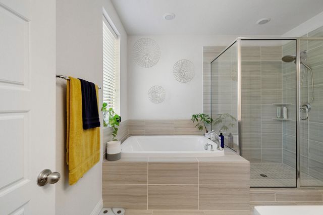 648 Aspen Valley Lane, Dallas, TX 75208