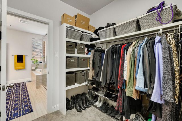 648 Aspen Valley Lane, Dallas, TX 75208