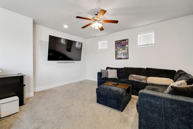 648 Aspen Valley Lane, Dallas, TX 75208