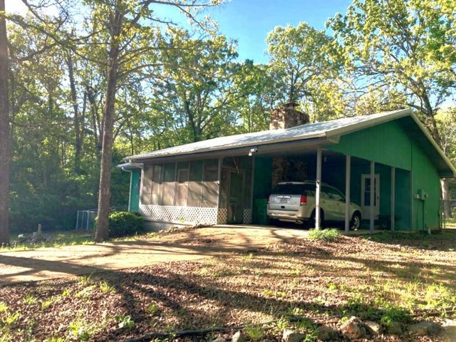 2204 E Diamond Lake Drive, Horseshoe Bend, AR 72512