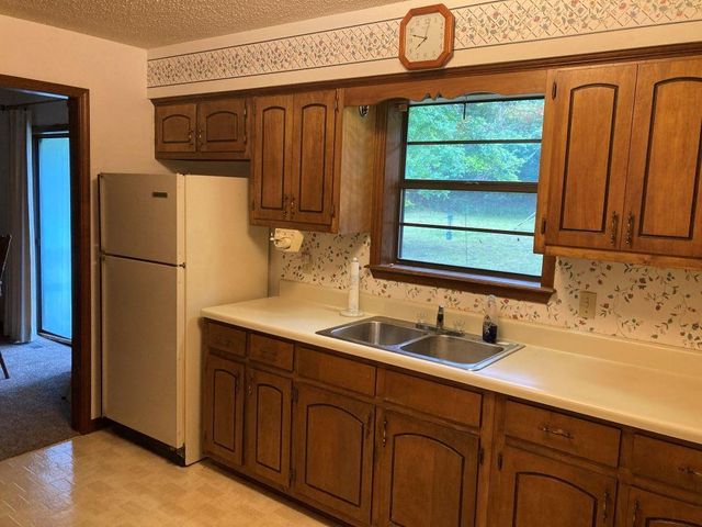 2204 E Diamond Lake Drive, Horseshoe Bend, AR 72512