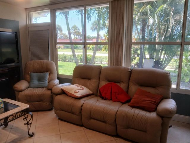 2638 GATELY Drive E 59, West Palm Beach, FL 33415
