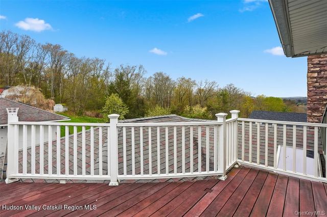 79 Hornbeck Road, Poughkeepsie, NY 12603