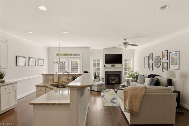 1163 Augustine Heights Drive, Winston-salem, NC 27103