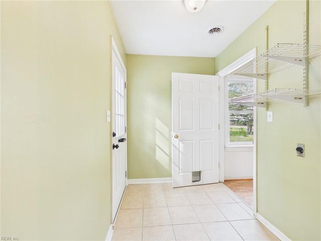 1014 Deerchase RD, Saluda, VA 23149