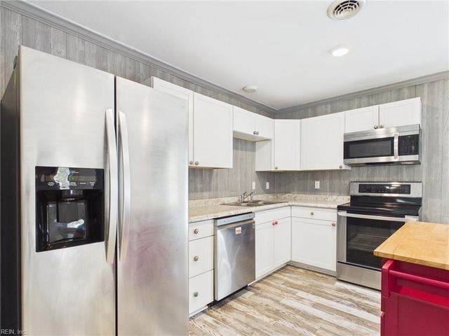 1014 Deerchase RD, Saluda, VA 23149