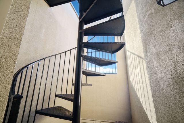 2706 Floyd Street, Dallas, TX 75204