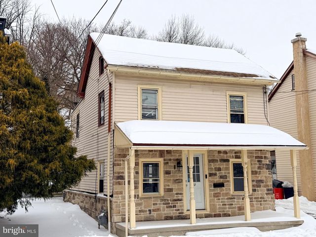 153 E WYOMISSING AVE, Mohnton, PA 19540