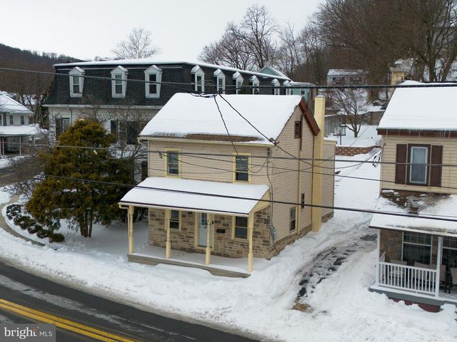 153 E WYOMISSING AVE, Mohnton, PA 19540