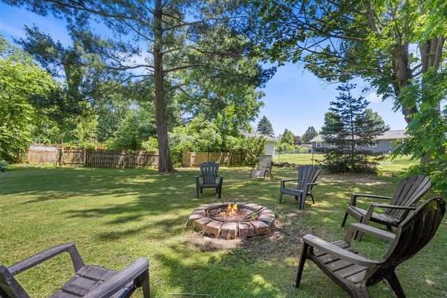 5806 Lake Michigan Drive, Allendale, MI 49401
