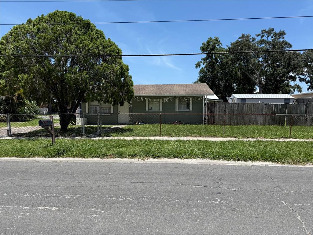 4305 W BROAD STREET, Tampa, FL 33614