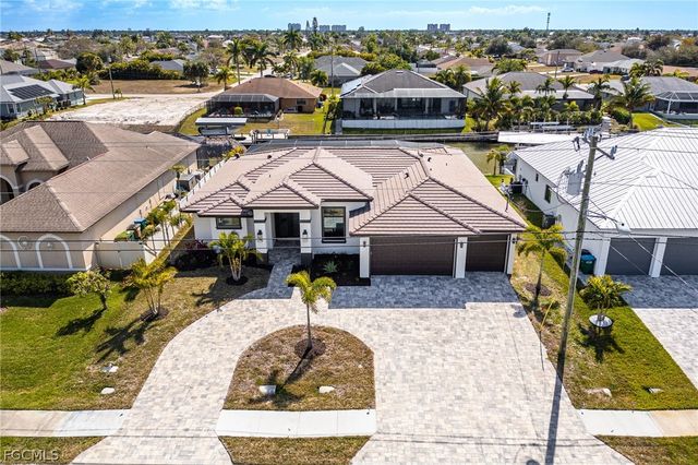 1406 Mohawk PKWY, Cape Coral, FL 33914