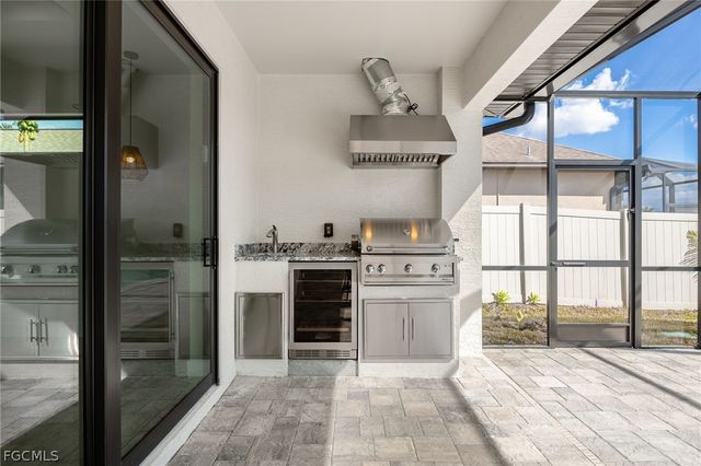 1406 Mohawk PKWY, Cape Coral, FL 33914