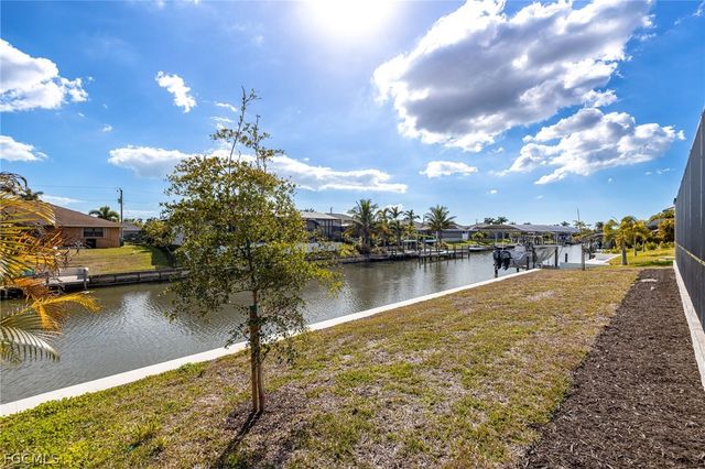 1406 Mohawk PKWY, Cape Coral, FL 33914