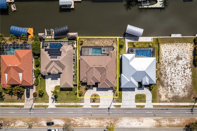 1406 Mohawk PKWY, Cape Coral, FL 33914