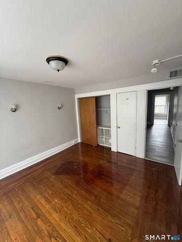 32 Clinton Avenue, New Haven, CT 06513