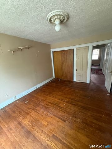 32 Clinton Avenue, New Haven, CT 06513