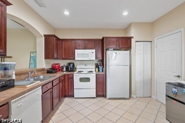17529 Laurel Grove CT, Fort Myers, FL 33967