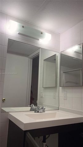 7897 Golf Cir Dr 108, Margate, FL 33063