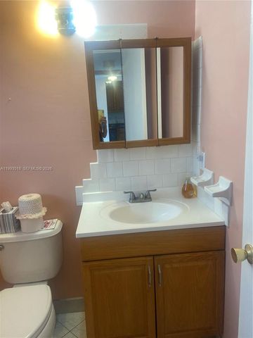 7897 Golf Cir Dr 108, Margate, FL 33063