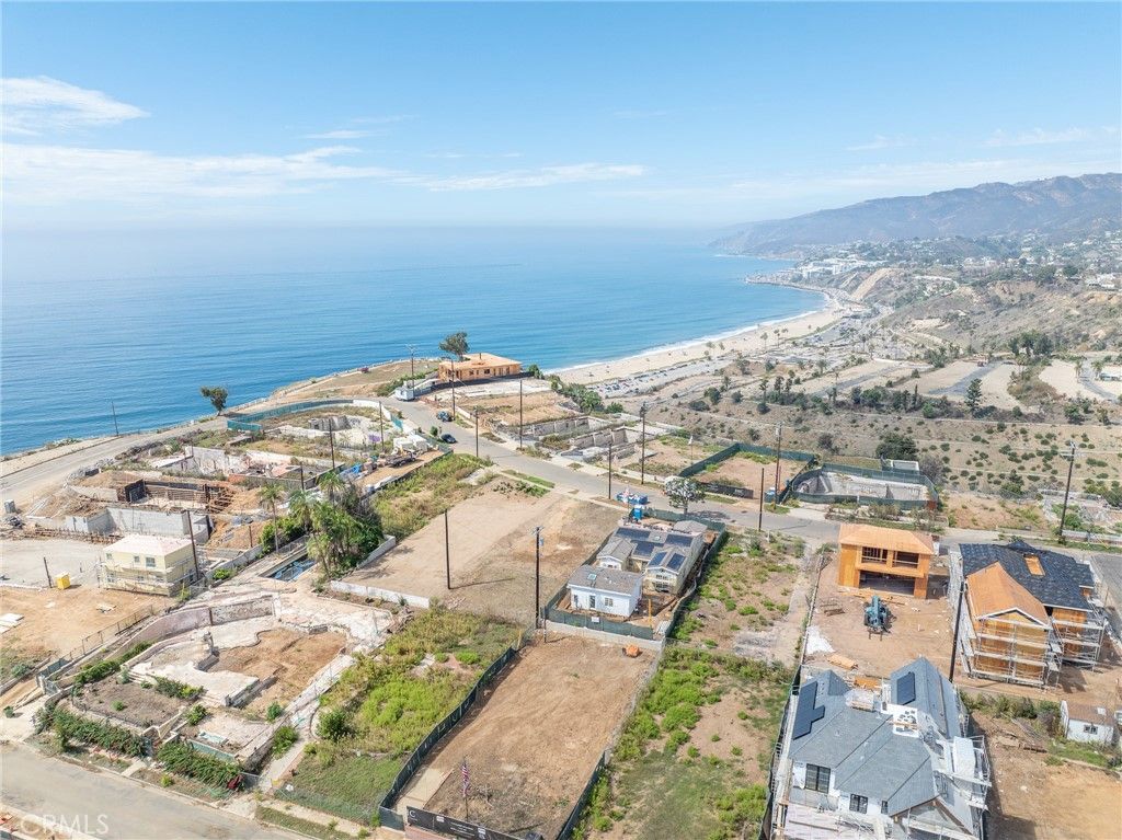 338 Mount Holyoke, Pacific Palisades, CA 90272 — photo 4