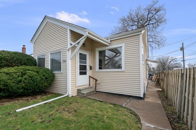 3516 18th Avenue, Rock Island, IL 61201