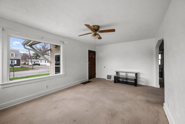 3516 18th Avenue, Rock Island, IL 61201