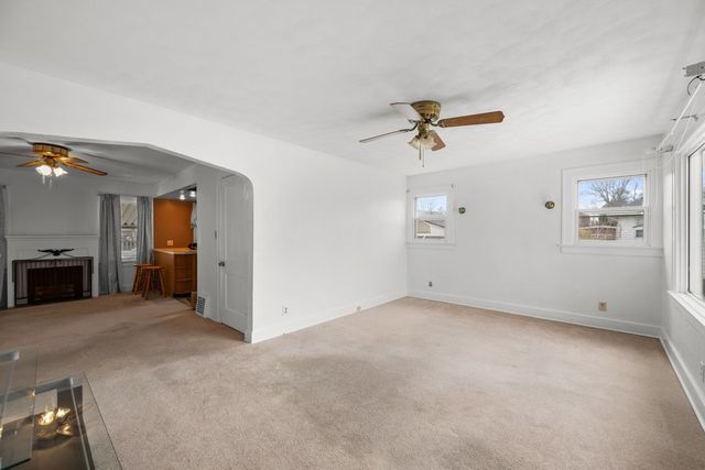 3516 18th Avenue, Rock Island, IL 61201