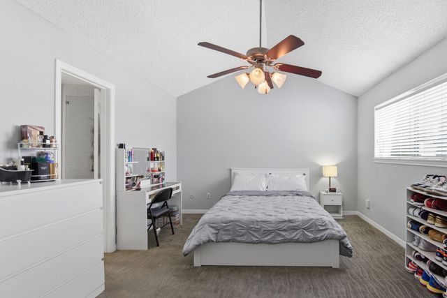 1011 Fountain View Drive, Houston, TX 77057