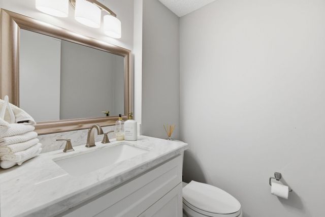 1011 Fountain View Drive, Houston, TX 77057