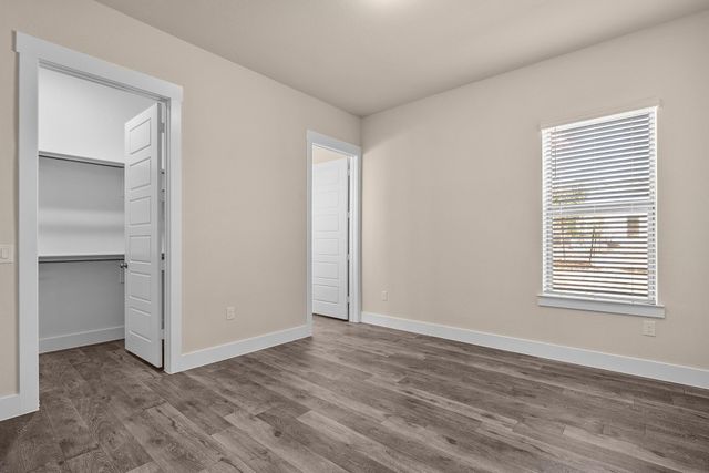 476 Suffield DR 229, Buda, TX 78610