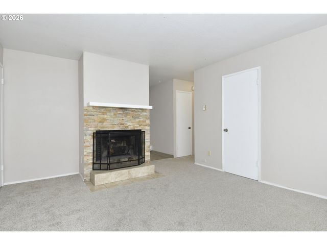 3110 Ne 7TH Ct, Gresham, OR 97030