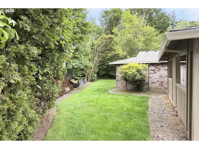 3110 Ne 7TH Ct, Gresham, OR 97030