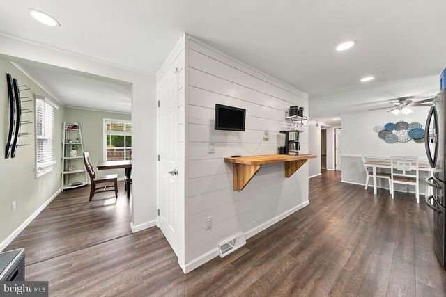989 BOUNDARY RD, Wenonah, NJ 08090