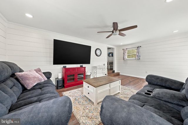 989 BOUNDARY RD, Wenonah, NJ 08090