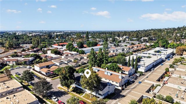 2105 N Derek 3, Fullerton, CA 92831
