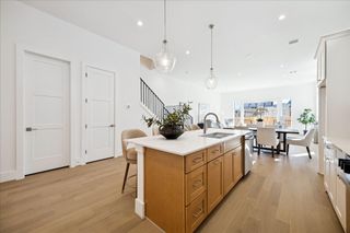 1524 W 21st St, Houston, TX 77008