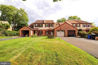 103 GARRISON CT, Langhorne, PA 19047